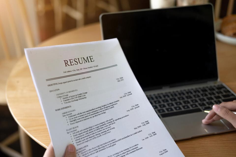 Free Resumé Sample – How to Make a Great Job Resumé